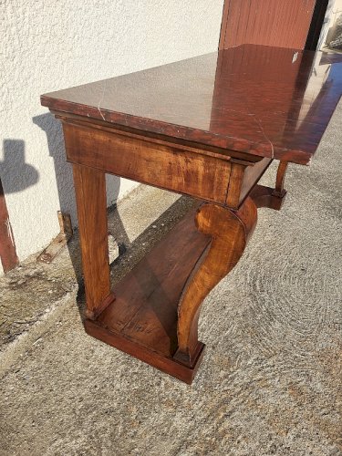 GRANDE CONSOLE A CROSSE EN ACAJOU PLATEAU MARBRE ROUGE ET BLANC DU XIX è SIECLE