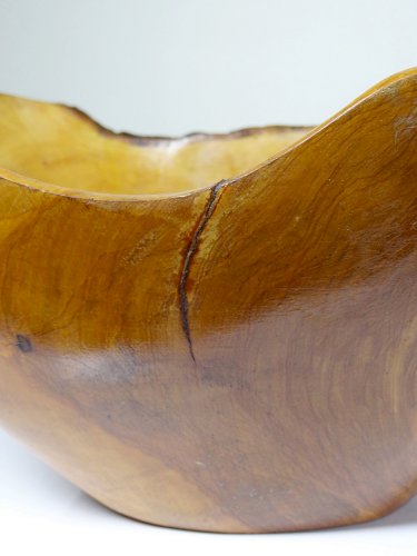 Grande coupe en bois d'olivier Riviera brutaliste artisanat circa 1950