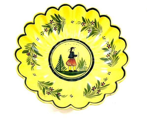 Grande coupe en faïence de Quimper – décor breton jaune – Henriot – plat rond an