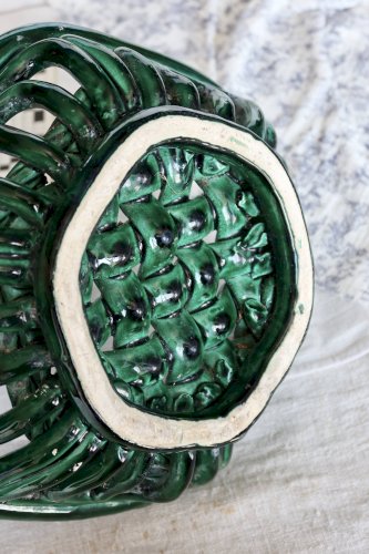 Grande coupelle vintage en céramique tressée vert foncée