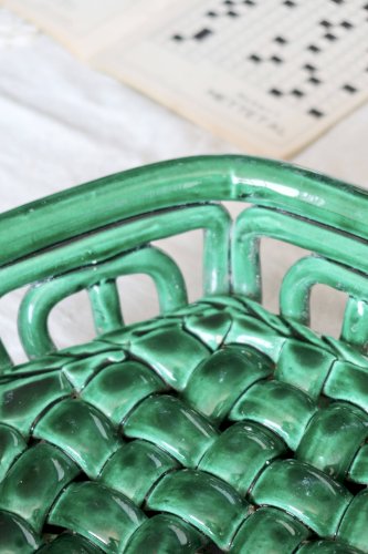 Grande coupelle vintage en céramique tressée vert foncée