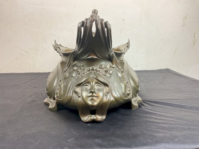 Grande jardinière centre de table art nouveau