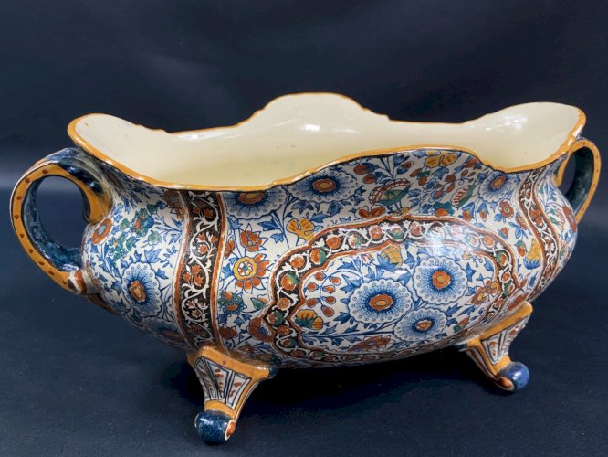 Grande jardinière oblongue en faïence de Gien décor persan époque 1880-1890
