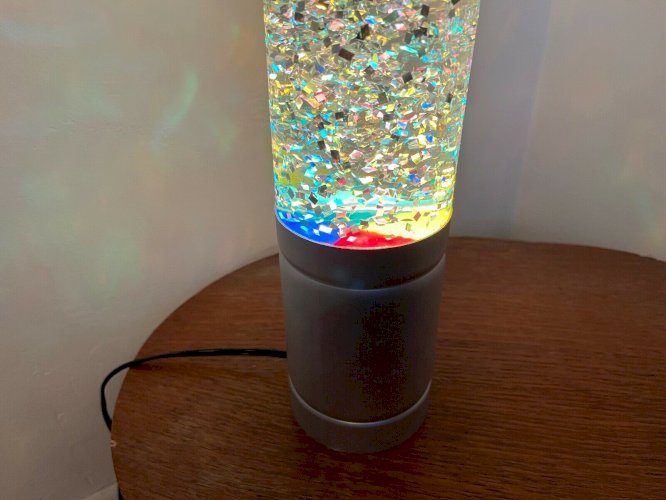 GRANDE LAMPE A PAILLETTES MULTICOLORES EN ALUMINIUM ET VERRE ANNEES 70 VINTAGE 