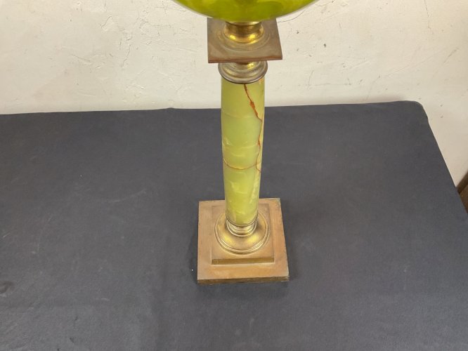 Grande lampe à pétrole style empire bronze ,Marbre onyx vert