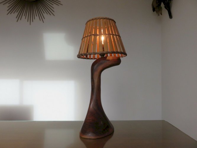 GRANDE LAMPE EN BOIS DOLIVIER ET ABAT JOUR EN BAMBOU ANNEES 60 70 VINTAGE