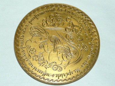 -GRANDE MEDAILLE BRONZE FLORENTIN SIGNEE Marcel Jean VOEUX ROMANTIQUES 1979