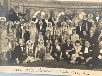 Grande Photo Argentique Dolly Van Dongen Photographie 1926 Hotel Bohy Noël Fête
