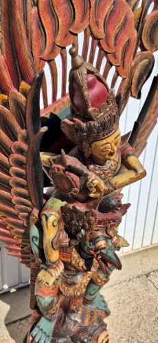 GRANDE STATUE EN BOIS SCULPTEE DE GARUDA DE 140 CM DE HAUT REF FRAN