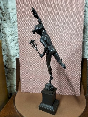 GRANDE STATUE EN BRONZE DE MERCURE VOLANT DE 84 CM DE HAUT
