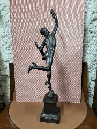 GRANDE STATUE EN BRONZE DE MERCURE VOLANT DE 84 CM DE HAUT