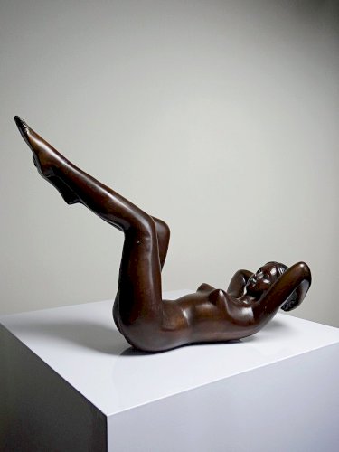 Grande statuette femme nue, Vénus en bronze de charme vintage