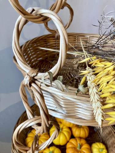 Grande suspension en osier à trois paniers, chaîne d’anneaux torsadés