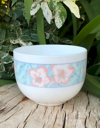 Grande tasse en opaline