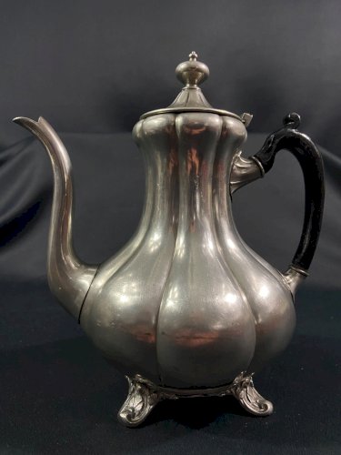 Grande théière cafetière godronnée en étain anglais Sheffield