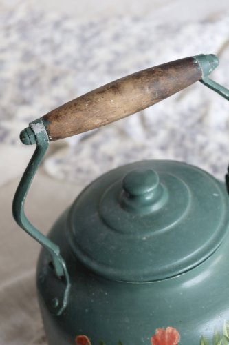 Grande théière décorative ancienne métal vert