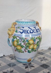 Large glazed ceramic lemon urn