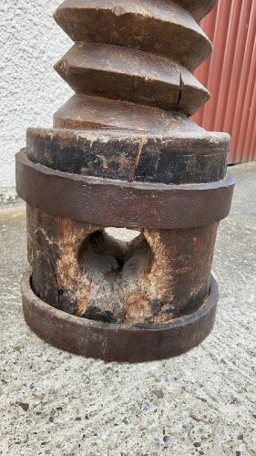 GRANDE VIS DE PRESSOIR EN BOIS ANCIENNE