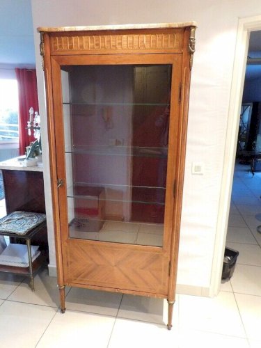 GRANDE VITRINE 1 PORTE EN MARQUETERIE STYLE LOUIS XVI