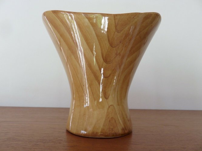 GRANDJEAN JOURDAN VALLAURIS VASE EN CERAMIQUE FORME LIBRE SIGNE ASPECT FAUX BOIS