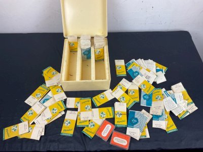 gros lot de pièces de montres, de ressort  : toute marque oméga , lip ,...