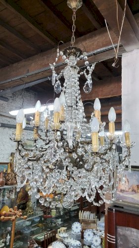 GROS LUSTRE A PAMPILLES 18 AMPOULES