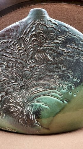 GROS PIED DE LAMPE EN CERAMIQUE SIGNE DE D. PRIOTON REF JE