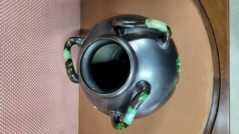 GROS VASE ART DECO NOIR VERT A 3 ANSES