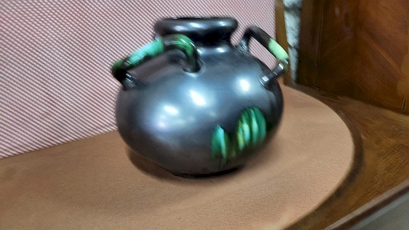 GROS VASE ART DECO NOIR VERT A 3 ANSES