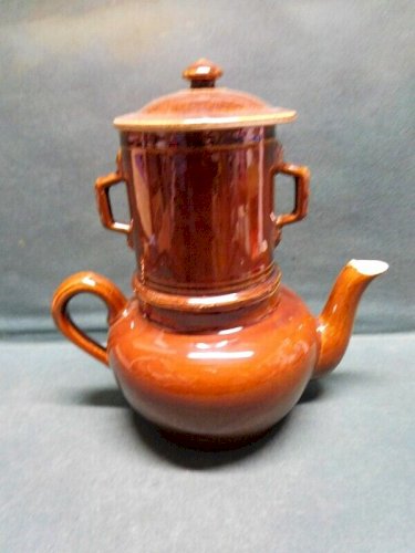 GROSSE CAFETIERE ANCIENNE EN FAÎENCE