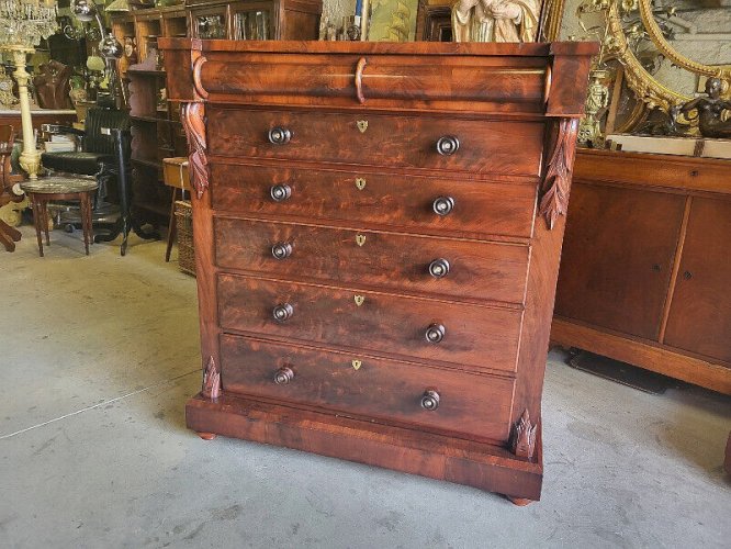 GROSSE COMMODE EN ACAJOU DE STYLE ANGLAIS AVEC 6 TIROIRS