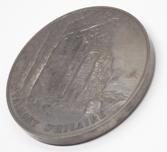 -GROSSE MEDAILLE BRONZE  TALMONT ST HILAIRE TALUS MUNID 1974 COLLECTION  D