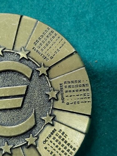 GROSSE MEDAILLE DE TABLE EN BRONZE SEMEUSE CALENDRIER 2000 N° 115
