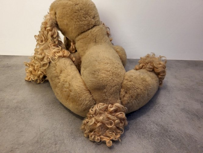 GROSSE PELUCHE ANCIENNE CHIEN COUCHE JOUET ANCIEN