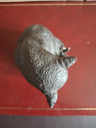 Groupe en bronze sculpture chaton jouant avec la queue du chat, pour les amoureux des chats