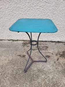 dot