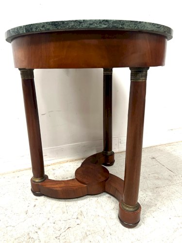 Guéridon rond de style Empire en acajou et placage XX siècle