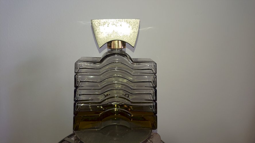 Guerlain, grand flacon de parfum factice, modèle Derby des années 80