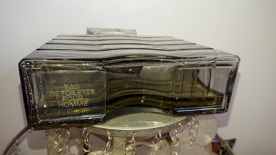 Guerlain, grand flacon de parfum factice, modèle Derby des années 80