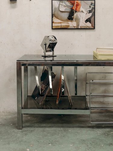 Gustave, le buffet chromé en verre N°381