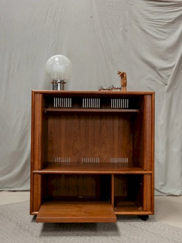 Gustave, le buffet en bois Jesper N°352