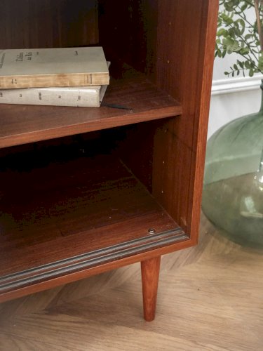 Gustave, le buffet en bois vitré N°444