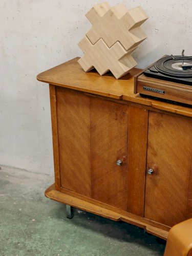 Gustave, le petit buffet en bois N°382