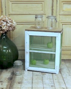 Guy, le garde-manger artisanal en bois N°33