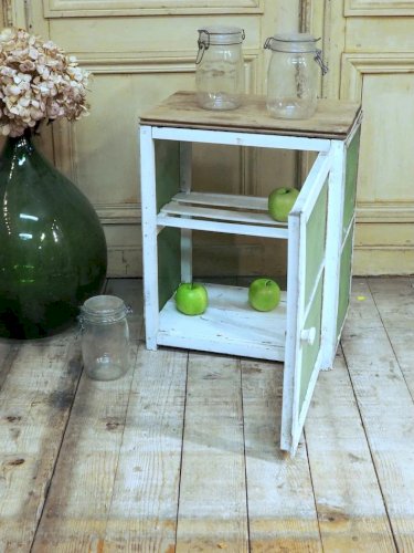 Guy, le garde-manger artisanal en bois N°33