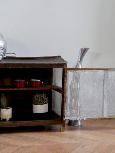 Guy, le garde-manger en bois N°23