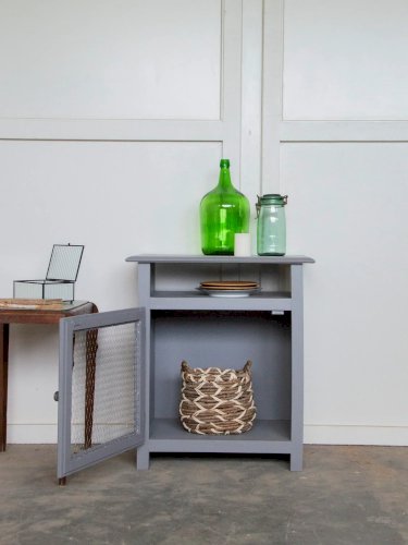 Guy, le garde-manger gris en bois N°24