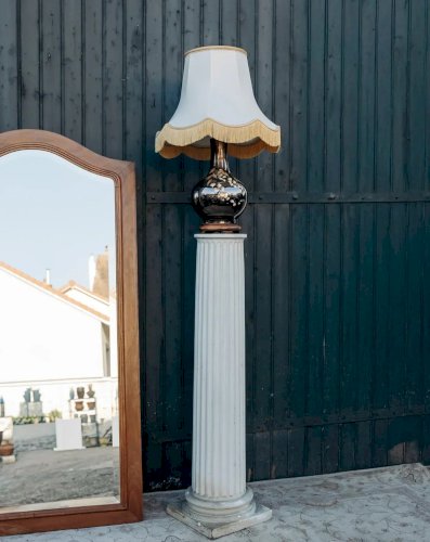 Hanna, la grande colonne en plâtre N°736