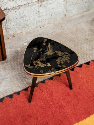 Hanna, la petite table d'appoint noire N°674