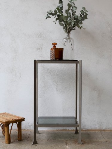 Hanna, la sellette en métal et verre fumé N°798